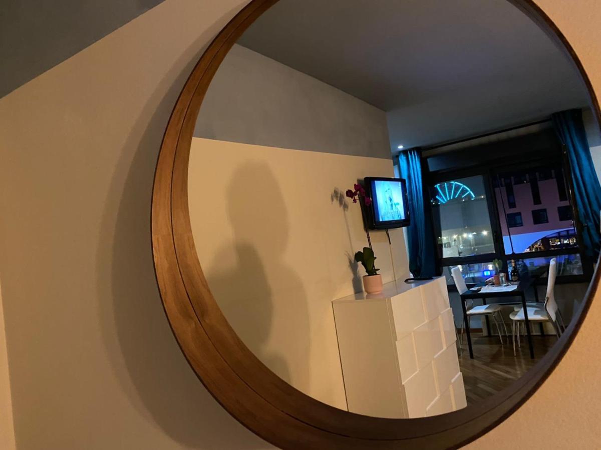 Le Finestre Sull'Acquario Appartement Genua Buitenkant foto